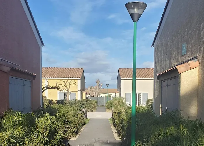 Casa vacanze Le Canal Superbe Maison Climatisation Wi-fi Parking Jardin Piscine 15 Mn De Béziers Colombiers (Herault)